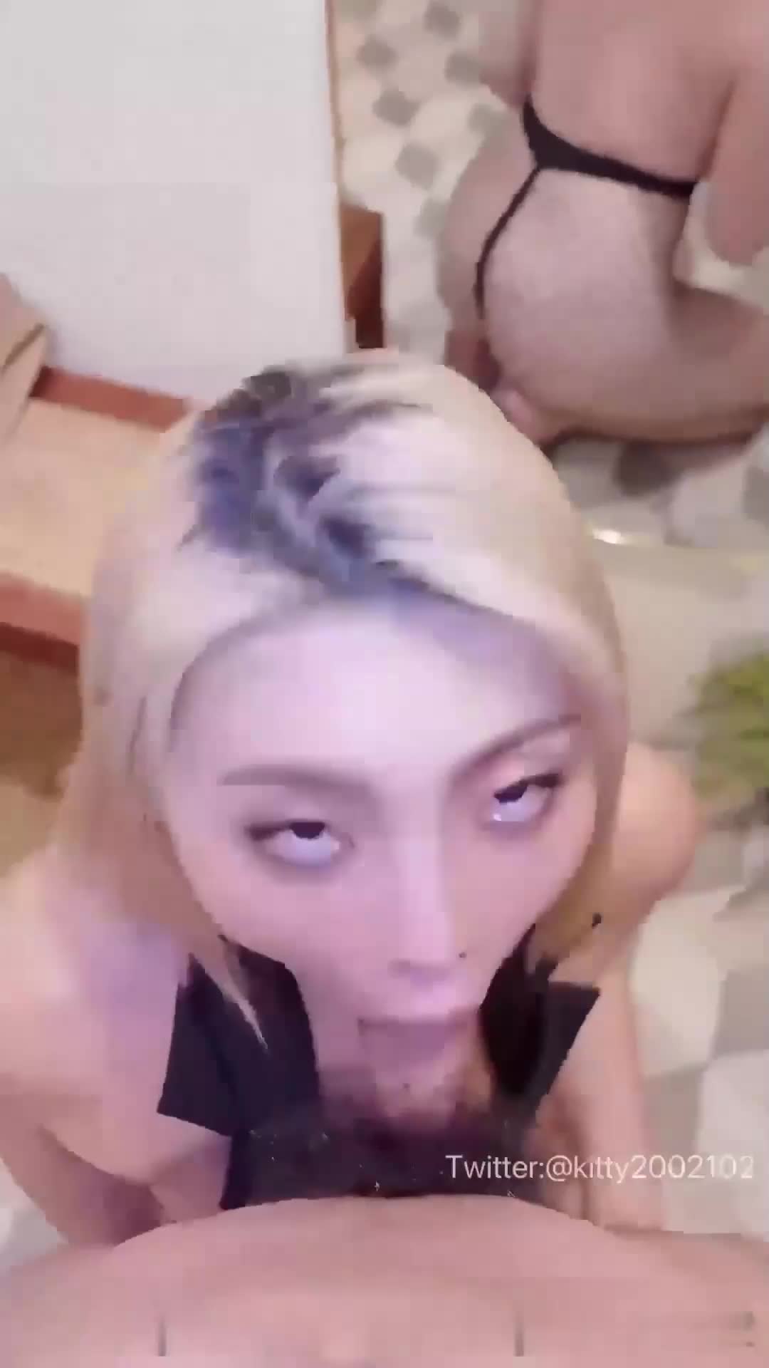 #口交 #偷拍自拍 #素人 #业余真实 #高颜值床笫淫叫