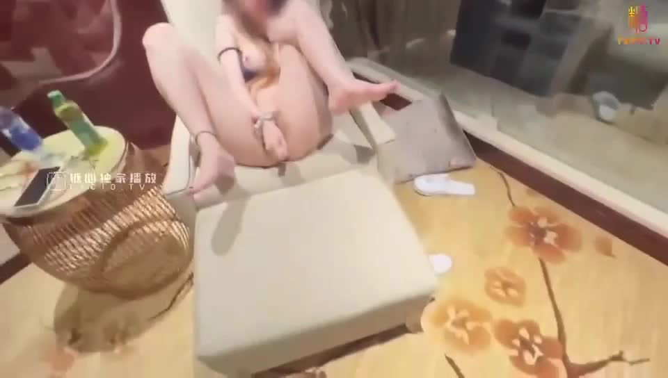 #口交 #素人 #第一视角 #业余真实 #美女丝袜美女被两个大佬直接一起干