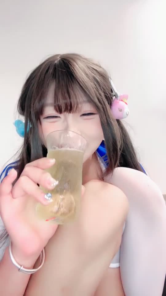 天使颜值 迷妹 小蛮腰 逼逼很是粉嫩【一颗小心】 尝试跳蛋自慰 爽的啊啊直叫