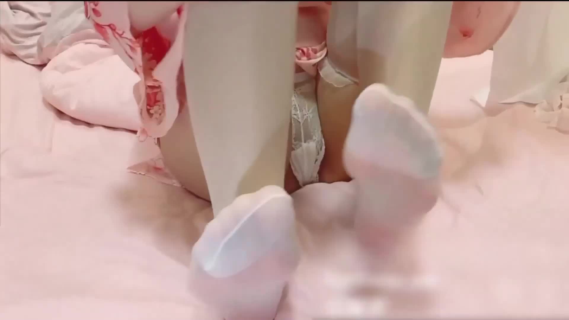 #自慰 #偷拍自拍 #无毛粉嫩白 #业余真实 #馒头逼极品女神诱惑未观看165