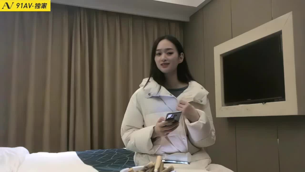 #乱伦 #探花 #荡妇 #高画质约白色外套苗条身材妹子啪啪