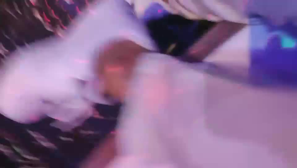 一代炮王，【山鸡岁月】，一天逛遍几个会所，广撒网总有愿意的，大奶少妇深夜来酒店#山鸡岁月  #少妇  #大奶子