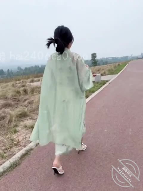 海角大神【妹妹的第一次给了我】付费钻石贴！喜欢野战，和大肚子骚妹妹玩SM，边肏边挤奶#海角乱伦  #妹妹的第一次给了我  #SM  #  野战