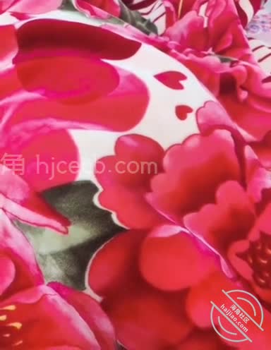 《叔嫂乱伦》老哥赌博欠了几十万跑路 嫂子重感冒趁她虚弱的时候操了#叔嫂乱伦  #嫂子