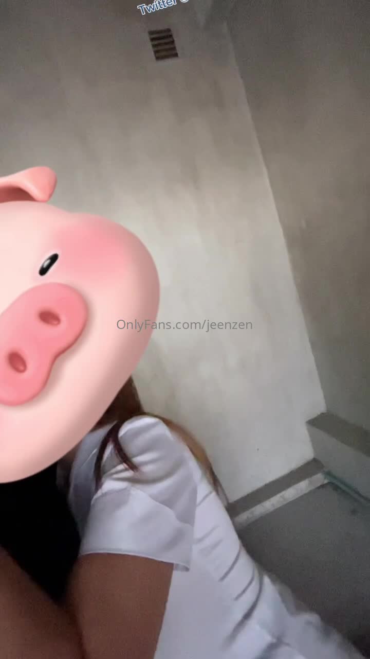 高颜值巨乳肥臀，露脸顶级网红【jeenzen】福利合集1，肛交内射，各种淫乱#高颜值  #巨乳  #肥臀  #jeenzen  #肛交内射