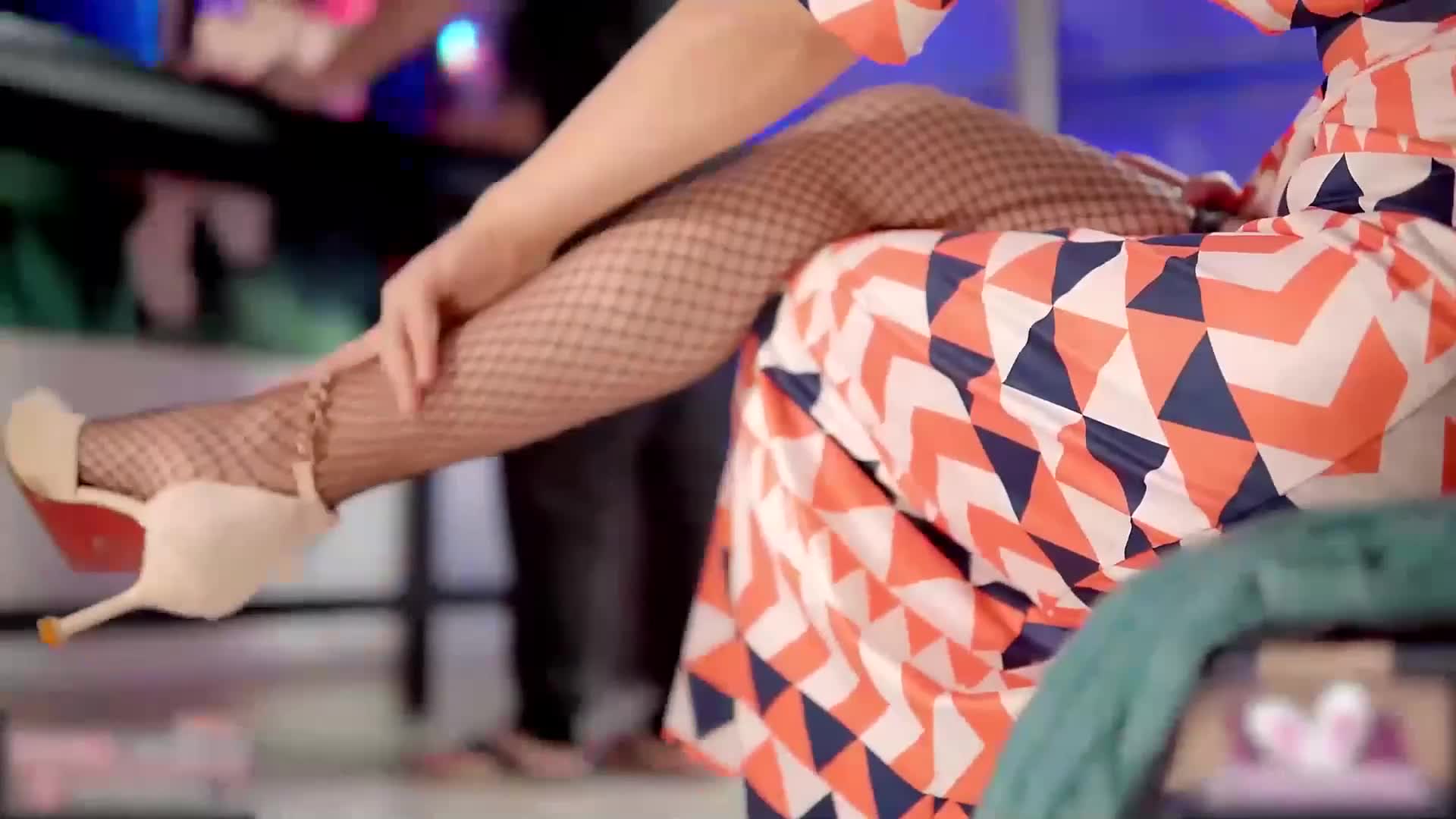 #内射 #口交 #女上位 #女性高潮 #无毛粉嫩白性感网袜诱惑