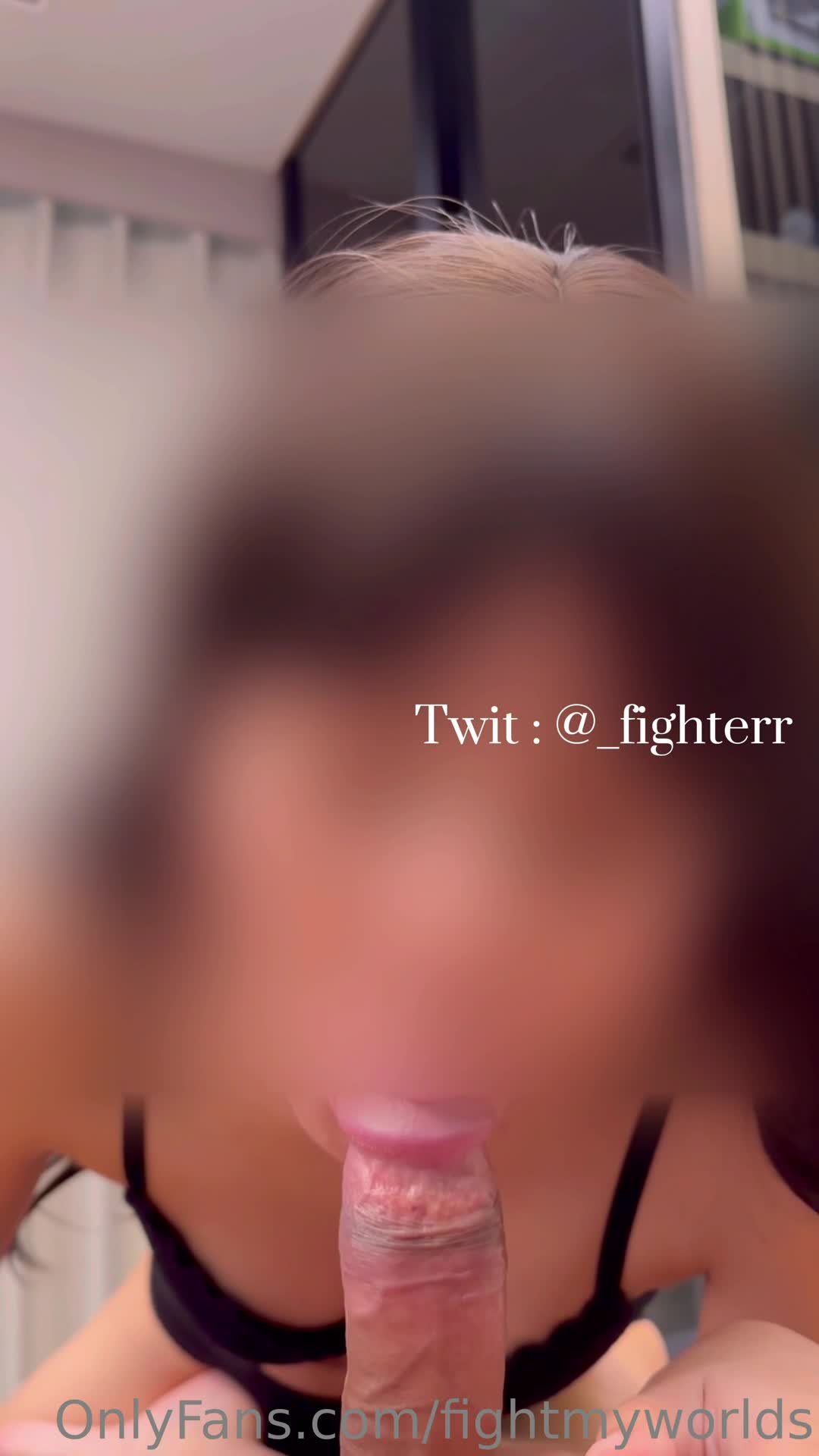 健身肌肉猛男【fighterr】推特福利合集1，巨根疯狂打桩机，约炮各种小姐姐，用大肉棒征服她们#fighterr  #打桩机  #约炮  #推特
