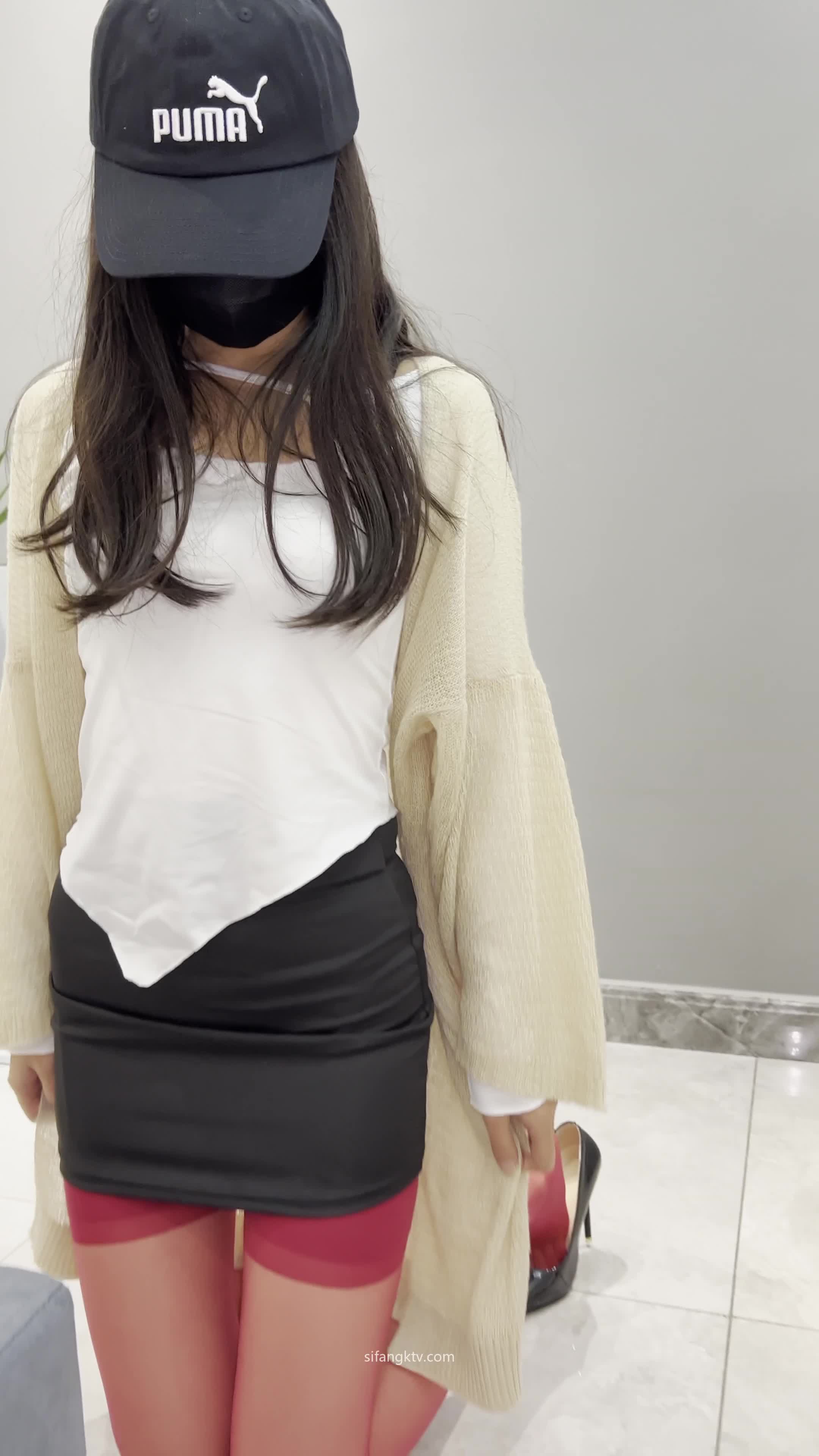 推特极品身材长腿露出娇淫妻【傲娇小仙女】最新私拍#推特  #露出  #淫妻  #傲娇小仙女