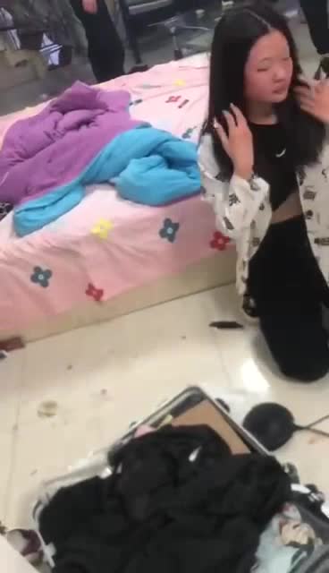 #口交 #偷拍自拍 #素人 #业余真实 #高颜值一群精神小伙闯入欺负人