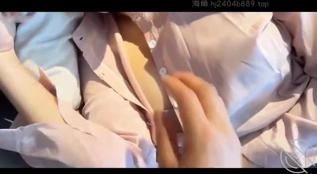 #巨乳 #偷拍自拍 #素人 #无毛粉嫩白 #业余真实海角大神奶子即正义房产女销售为了卖房勾引客户的大鸡吧插入掀起性感包臀裙直接爆操反差婊