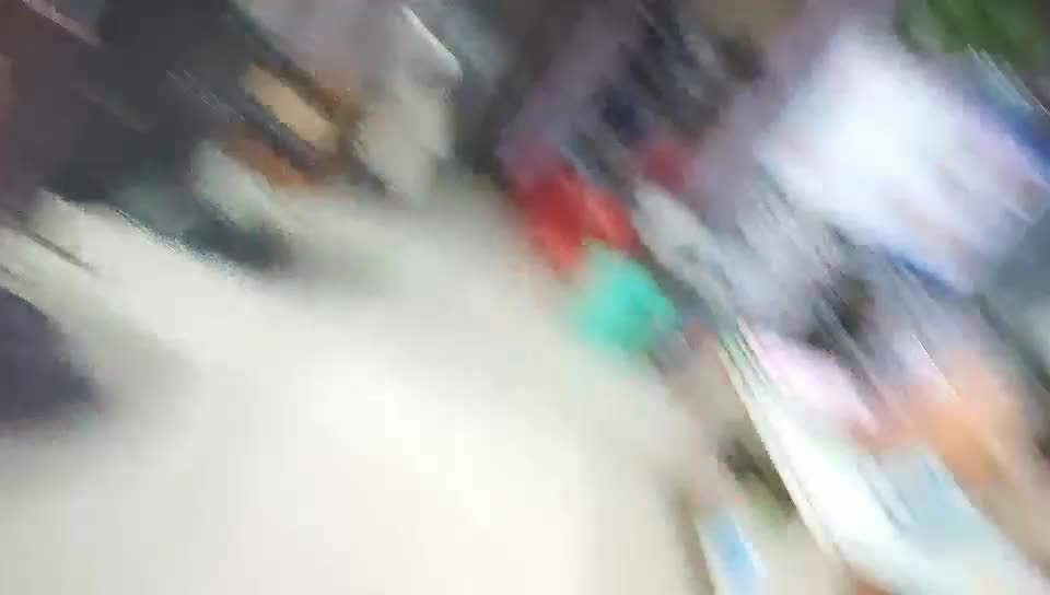 一代炮王，【山鸡岁月】，33岁单亲妈妈，一番巧言花语下，顺从的来到酒店，大奶子白花花的肉体真刺激#山鸡岁月  #大奶子  #单亲妈妈