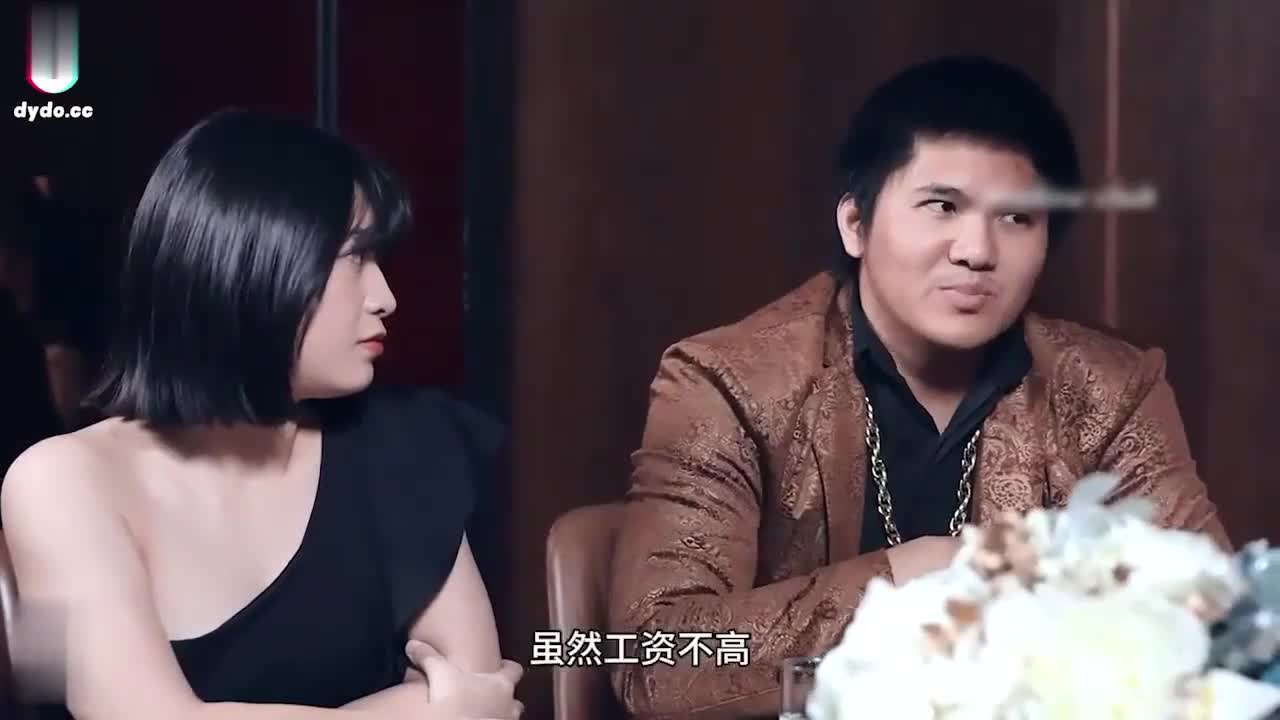 #口交 #女上位 #女性高潮 #无毛粉嫩白 #高颜值华语国产聚会完领着极品闺蜜花激情插逼做爱双飞
