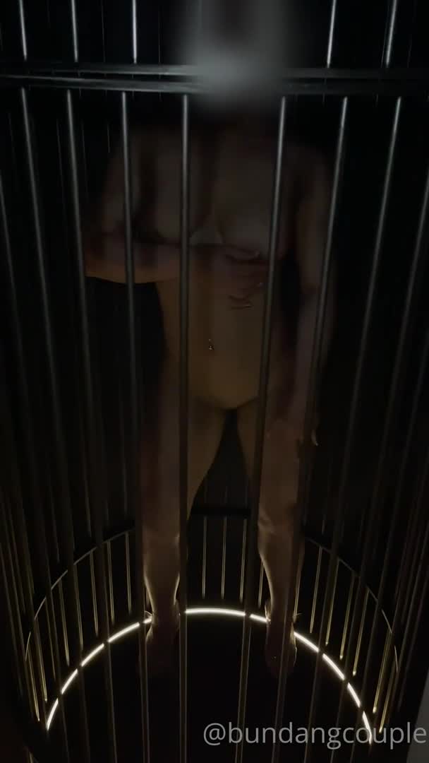 柔中带刚大阴蒂，撸铁健身女神【bundangcouple】福利合集2，裸体健身啪啪自慰#bundangcouple  #自慰  #裸体健身  #健身女神  #大阴蒂