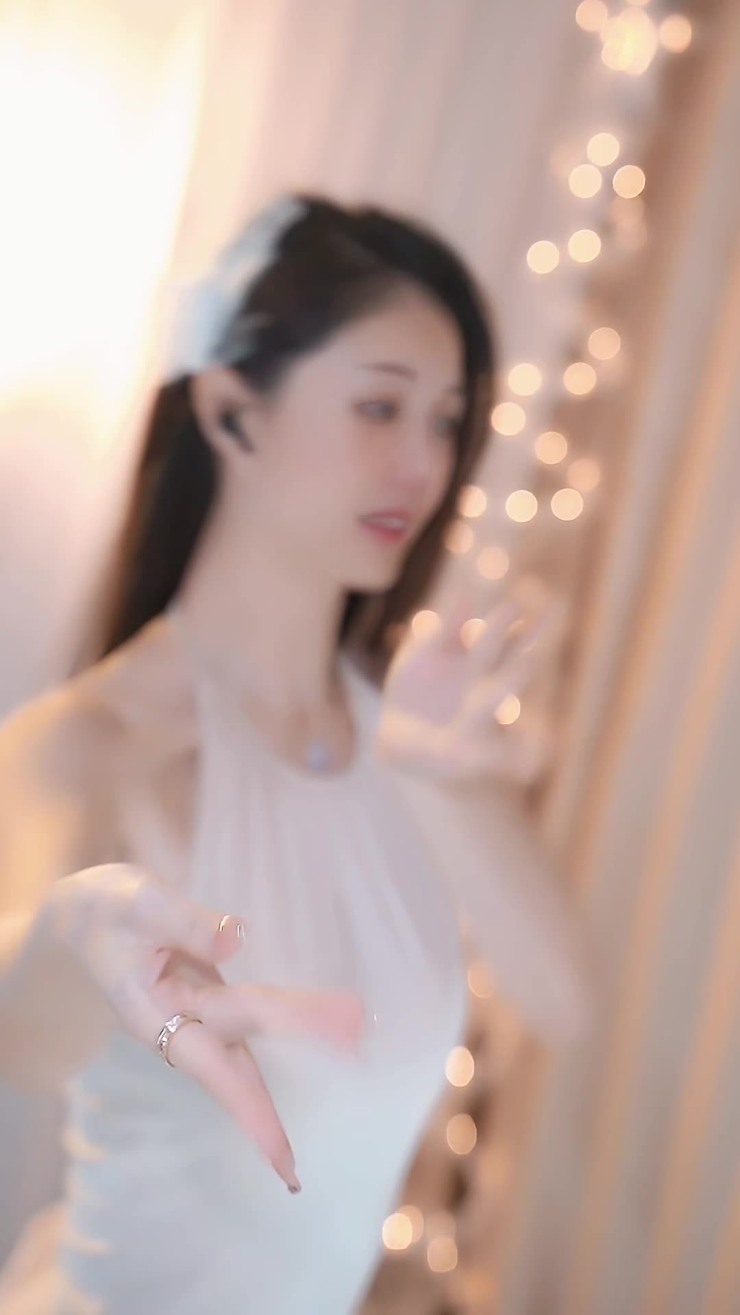 #温南汐 #抖音 #舞蹈 #古装 @ikan_live 2024-06-04