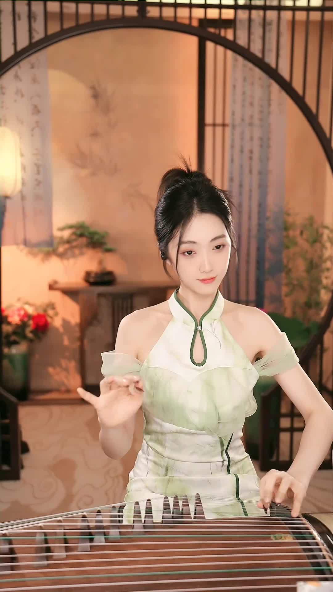 #小臣古筝老师 #抖音 #乐器 @ikan_live 2024-06-11喜欢请点赞支持下 ️助力频道