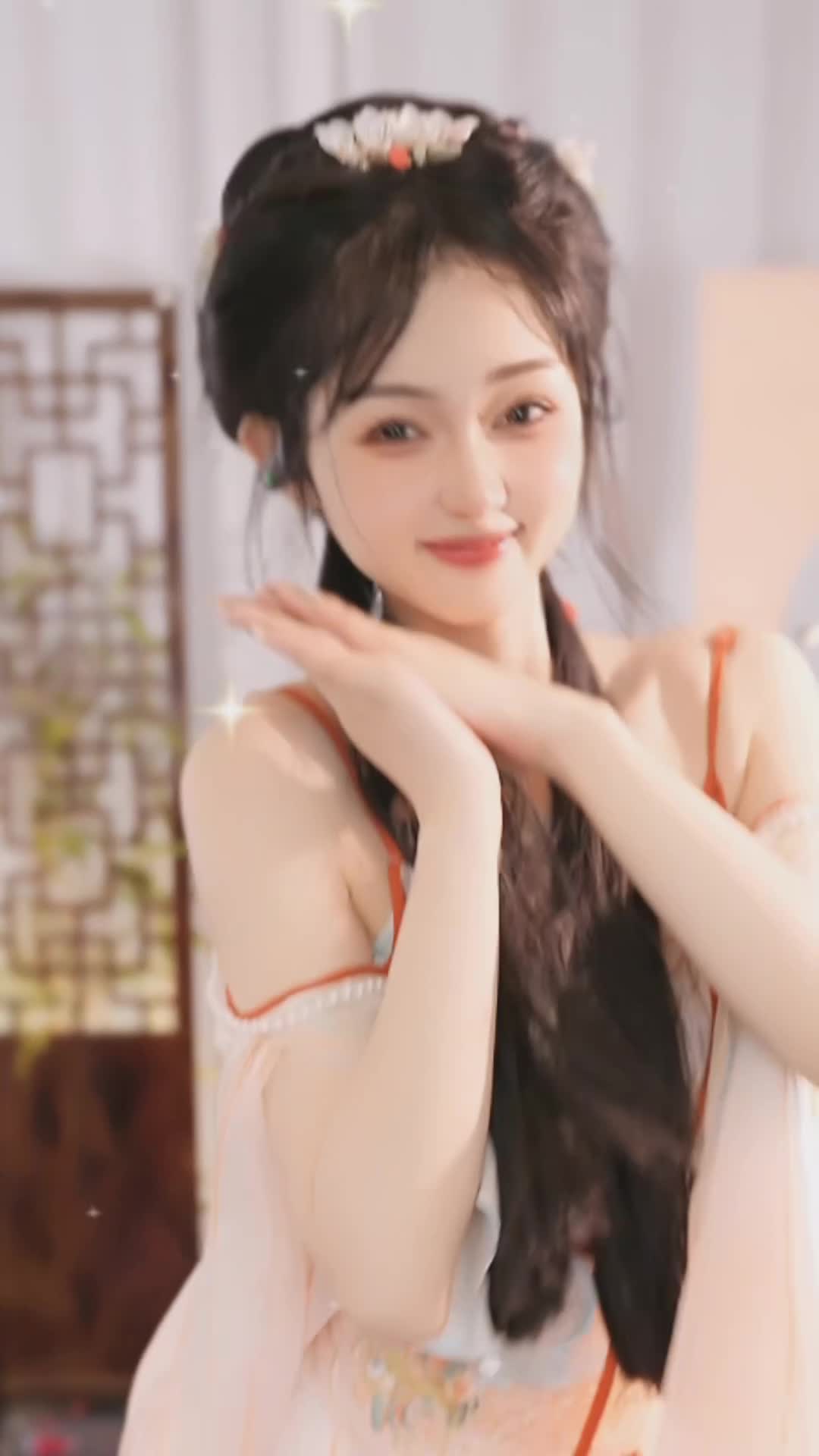 #肉呼呼 #抖音 #舞蹈 #中国舞 @ikan_live 2024-06-19