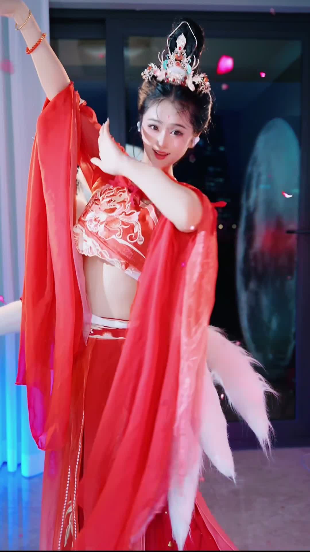 #大梦 #抖音 #舞蹈 #中国舞 @ikan_live 2024-06-19