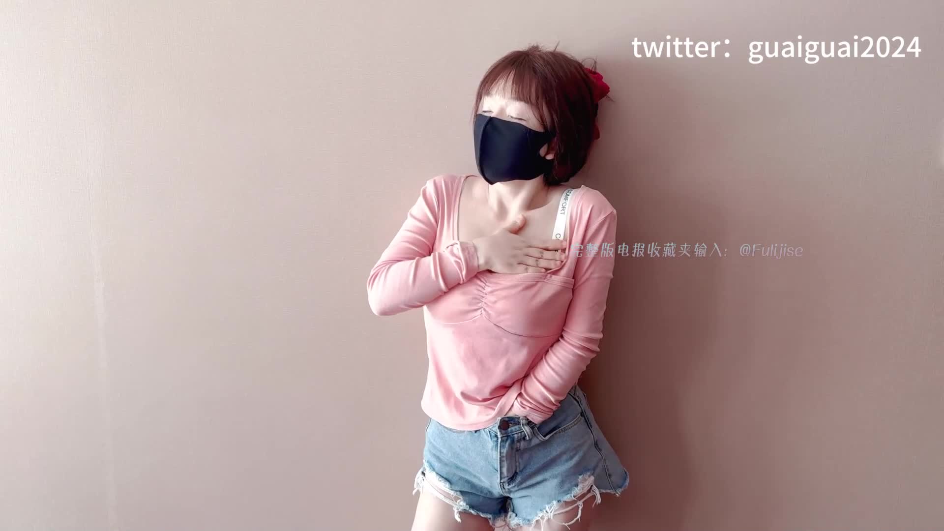 #萌之乖乖 #guaiguai2024 合租男女1：爱的初体验 #瑜伽裤 #肥臀 #女上 #骑乘 #啪啪 #无套后入