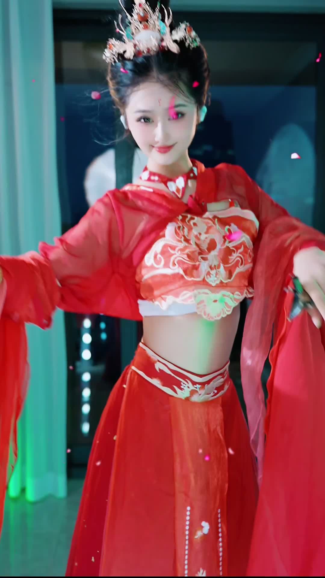 #大梦 #抖音 #舞蹈 #中国舞 @ikan_live 2024-06-19