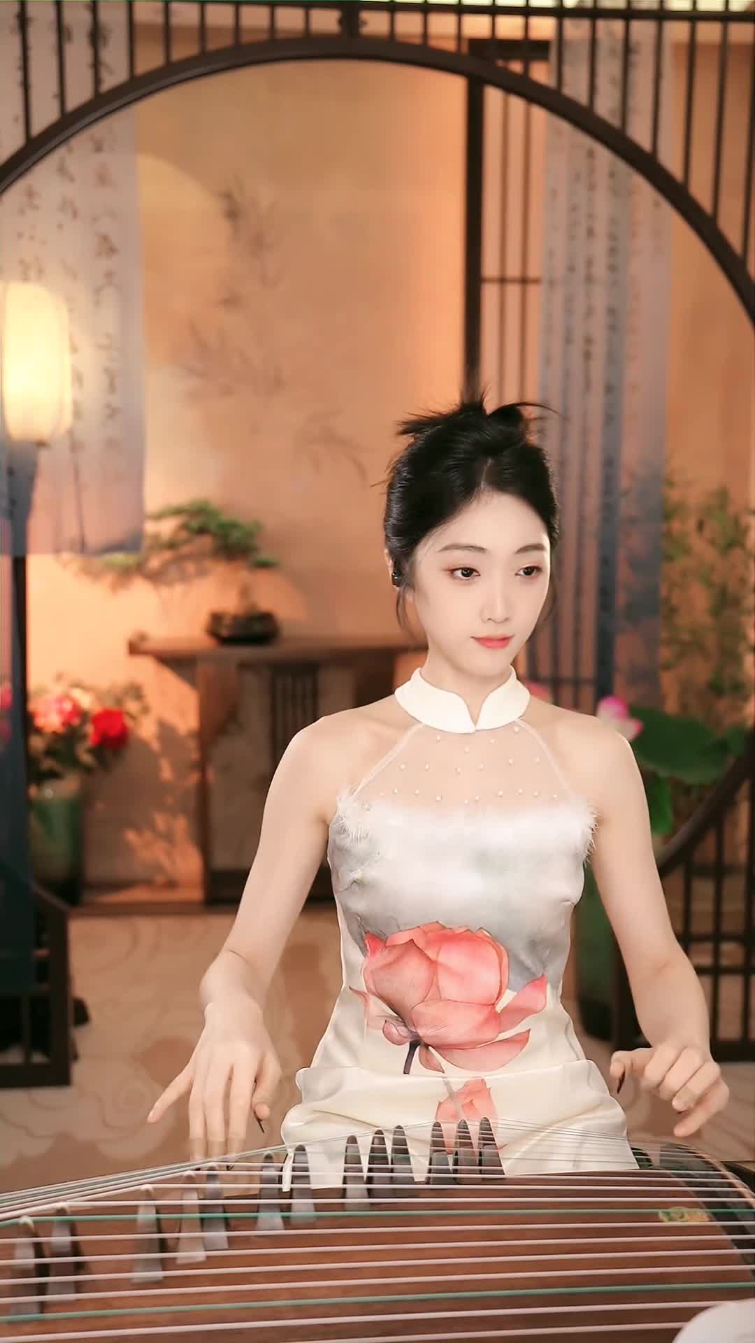#小臣古筝老师 #抖音 #乐器 @ikan_live 2024-06-13