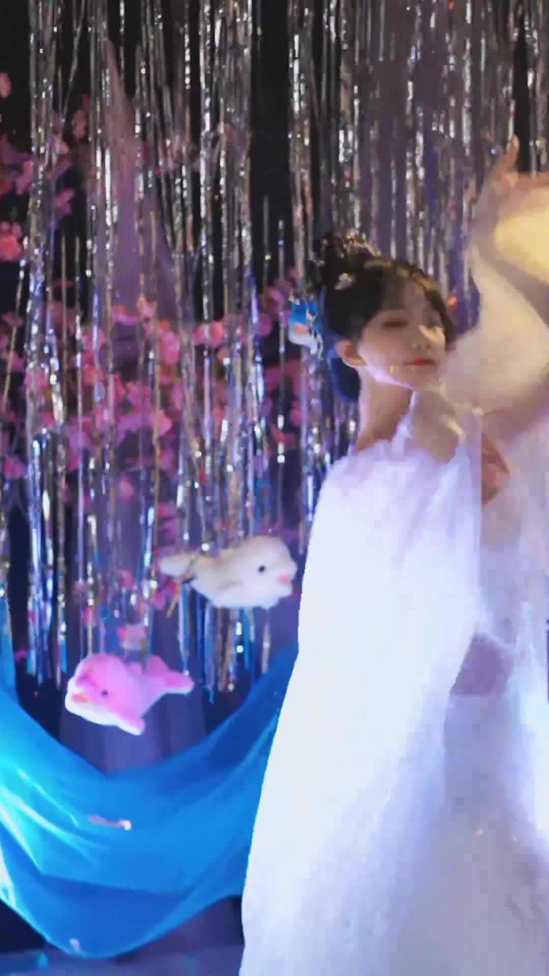 #馨馨baby #抖音 #舞蹈 #中国舞 @ikan_live 2024-06-19