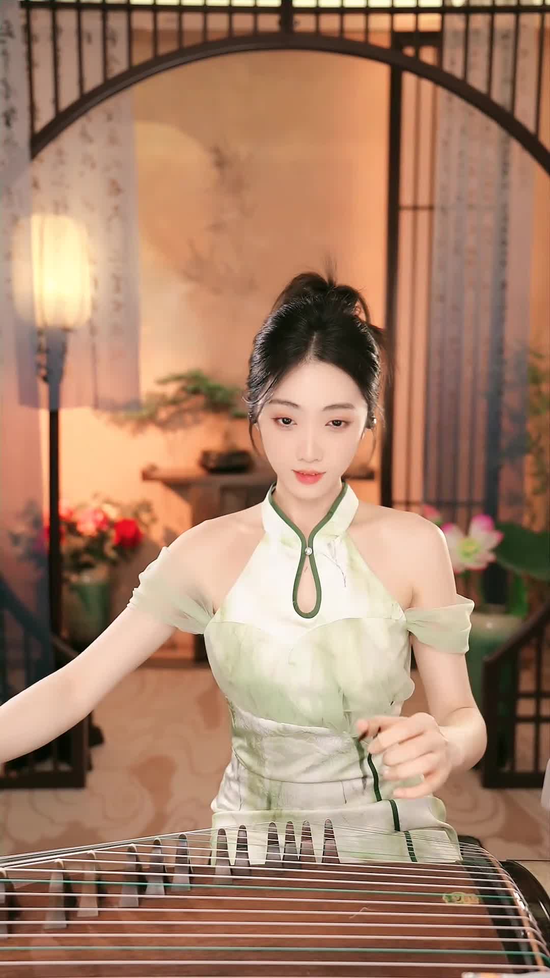 #小臣古筝老师 #抖音 #乐器 @ikan_live 2024-06-11喜欢请点赞支持下 ️助力频道