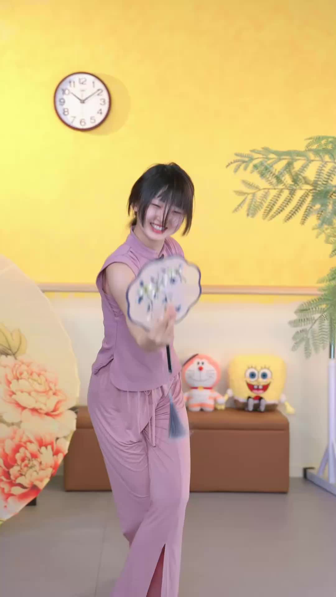 #房润 #抖音 #舞蹈 #中国舞 @ikan_live 2024-06-22