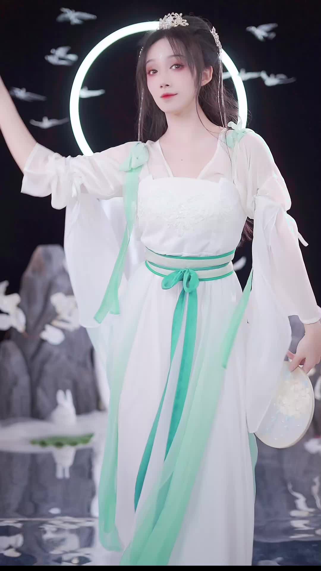 #就是这个羊 #抖音 #舞蹈 #中国舞 @ikan_live 2024-06-25