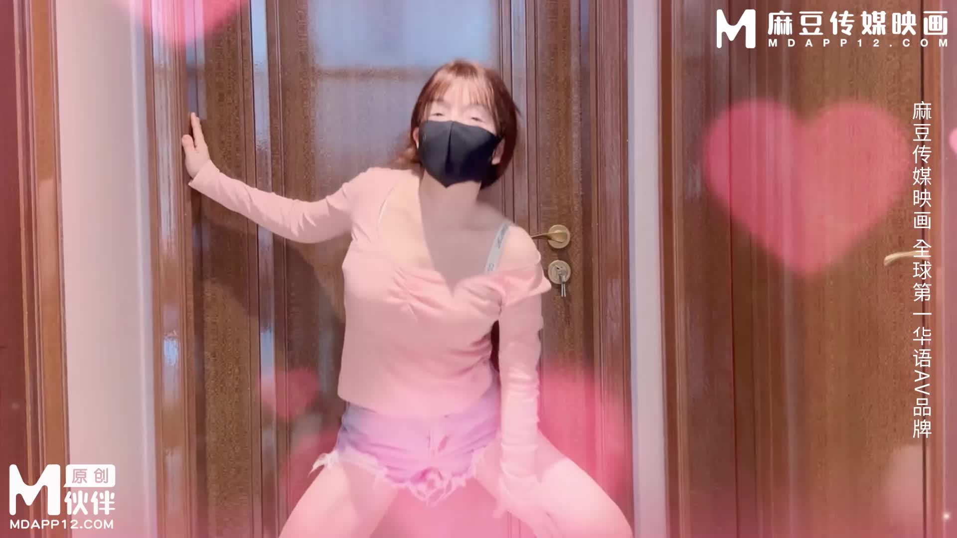 三只狼SZL-033我的女邻居瑜伽老师竟然如此淫荡瑜伽裤牛仔裤女上骑乘啪啪中出内射