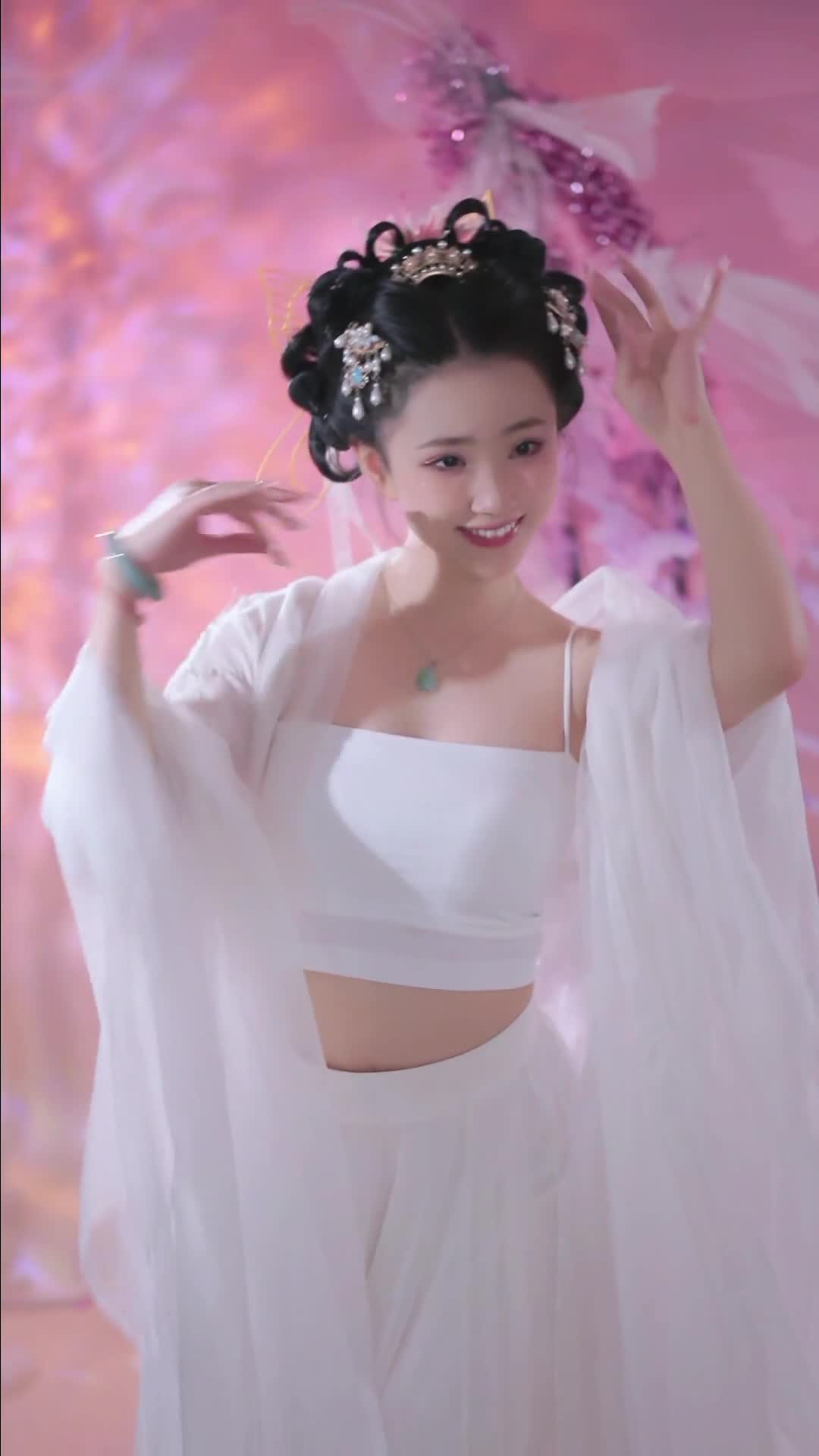 #汤圆 #抖音 #舞蹈 #中国舞 @ikan_live 2024-07-02