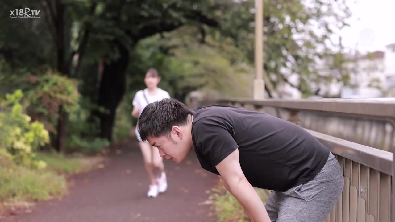 标题：奇妙的邂逅标签： #已婚妇女 #出轨 #熟女 #运动简评：因为晨跑而邂逅的人妻 完全忘我的生插入 早五点到七点的浓密不伦，随便就开始玩铁男开大了，属实阔以感觉不错点个关注呗：@lyggw聊天群     万能搜索️点我一键订阅麟烟阁全服务
