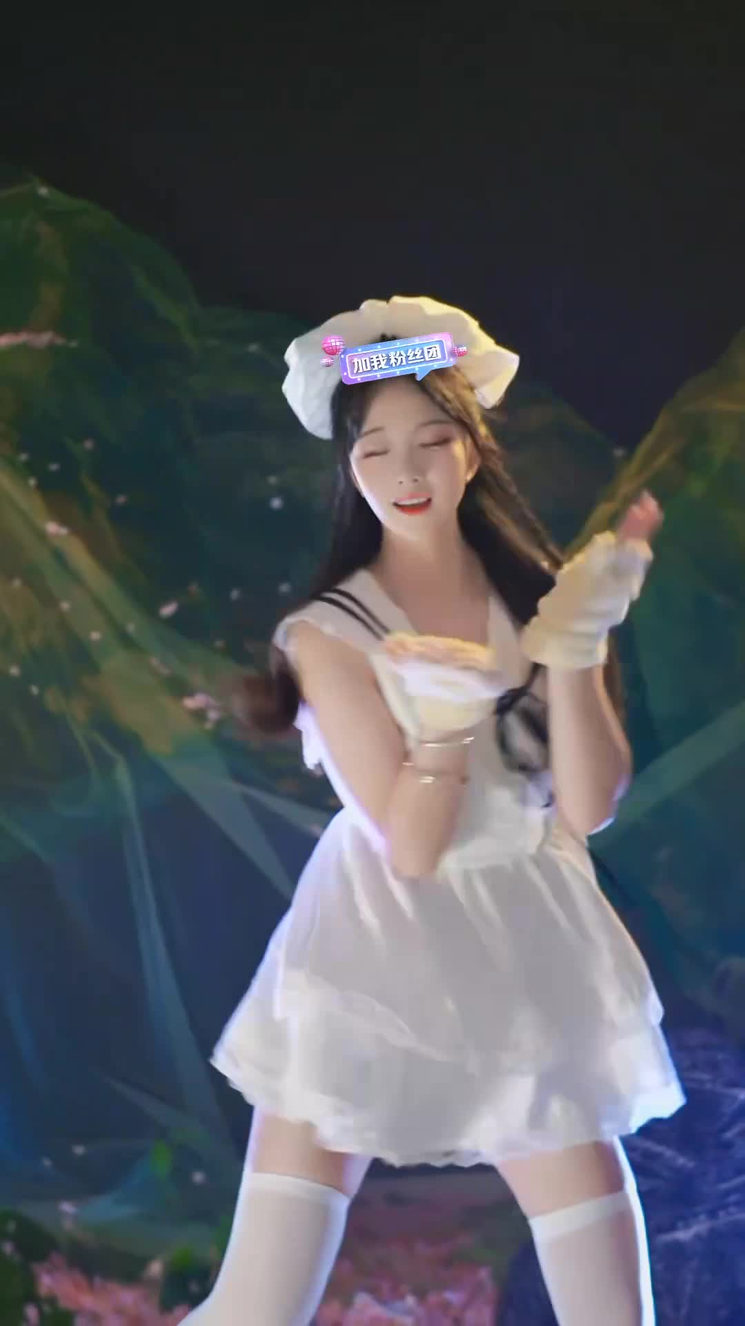 #馨馨baby #抖音 #舞蹈 #中国舞 @ikan_live 2024-07-05