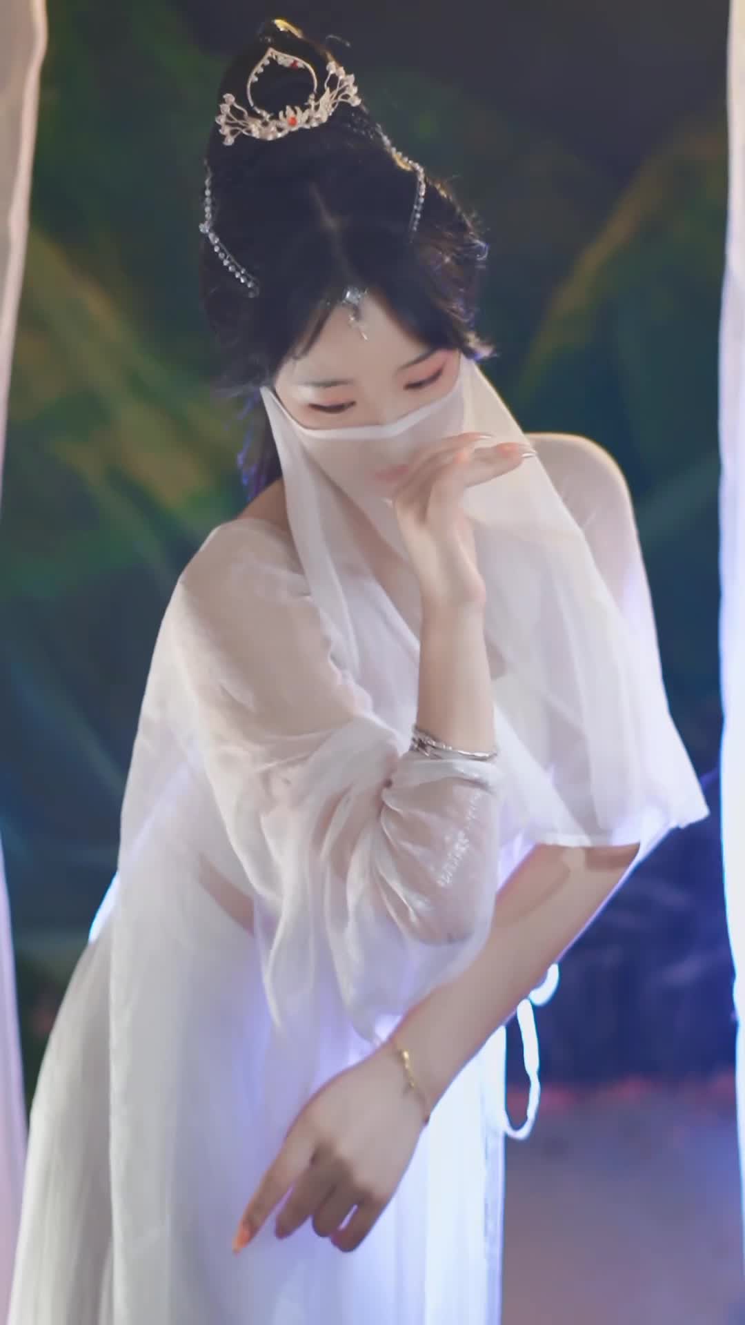 #馨馨baby #抖音 #舞蹈 #中国舞 @ikan_live 2024-07-02