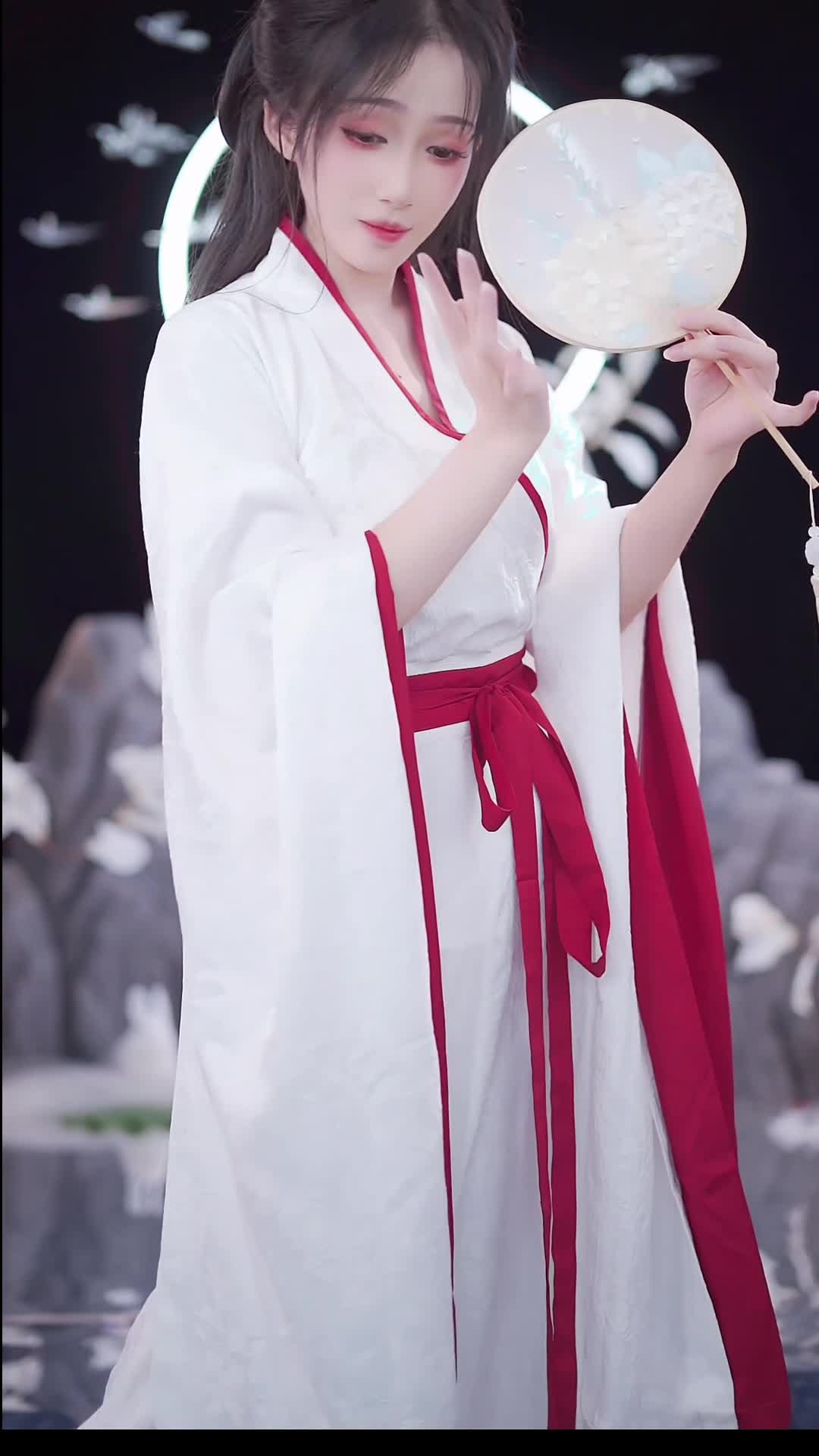 #就是这个羊 #抖音 #舞蹈 #中国舞 @ikan_live 2024-07-06