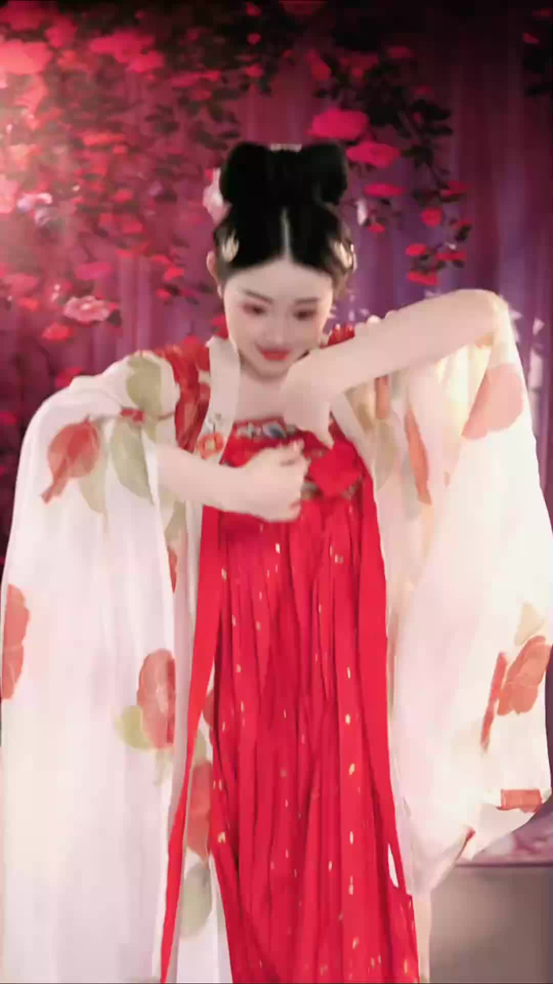 #国舞赵灵儿 #抖音 #舞蹈 #中国舞 @ikan_live 2024-06-28