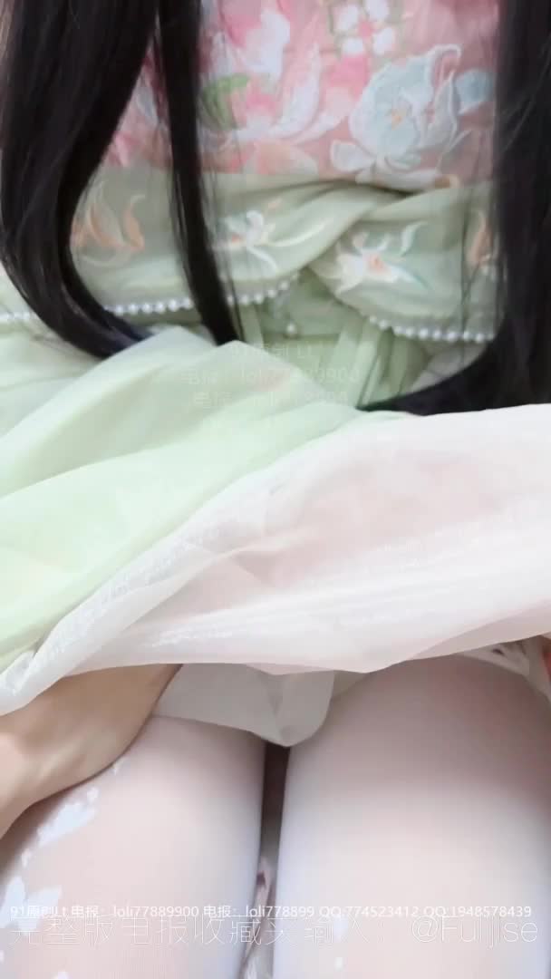 推特大神TL(情侣Lt）洛丽塔女友新流出汉服Lo鞋白丝足交- #软软兔 #TL叛逆情侣