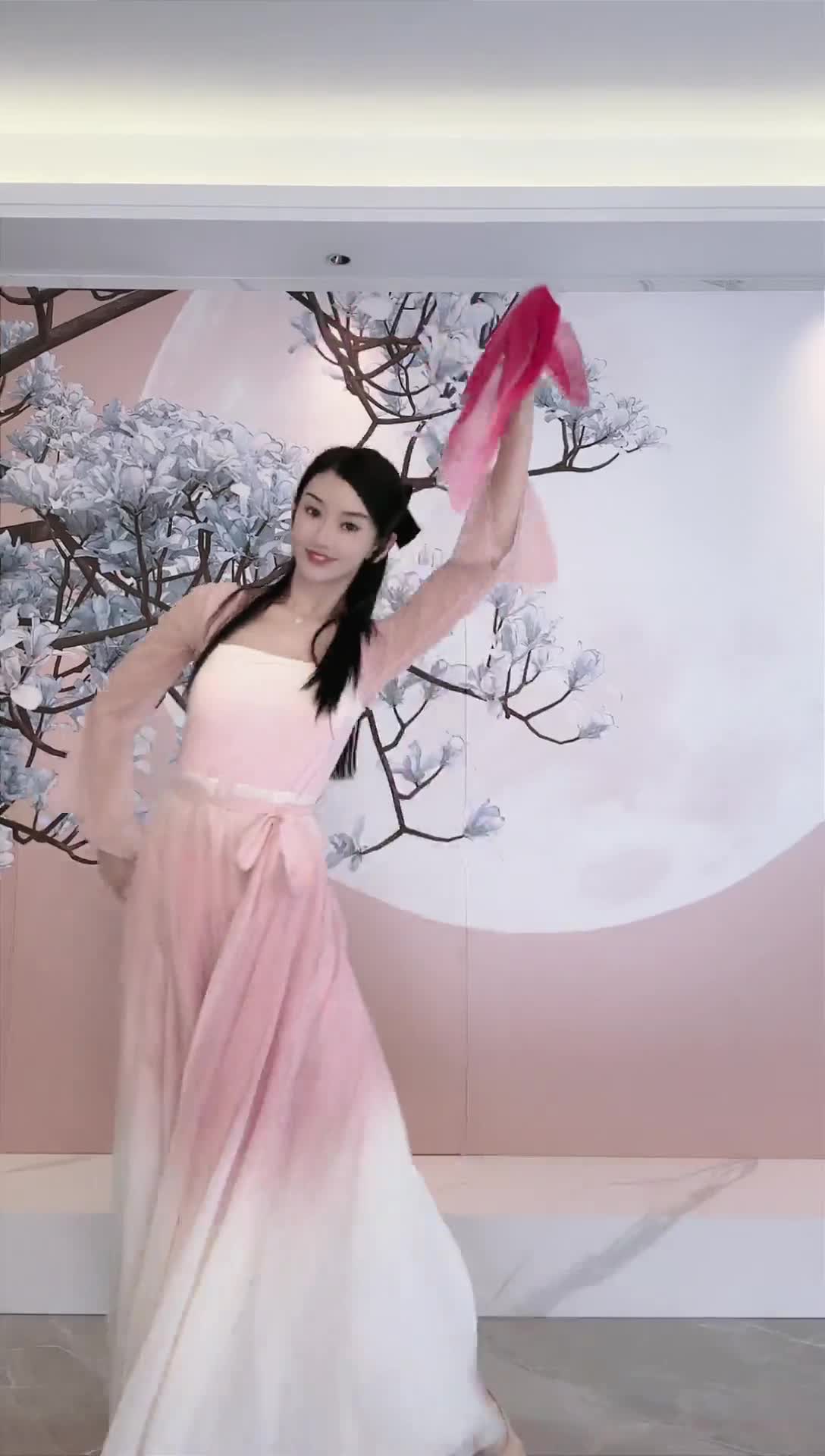 #中国舞_莹莹 #抖音 #舞蹈 #中国舞 @ikan_live 2024-07-10