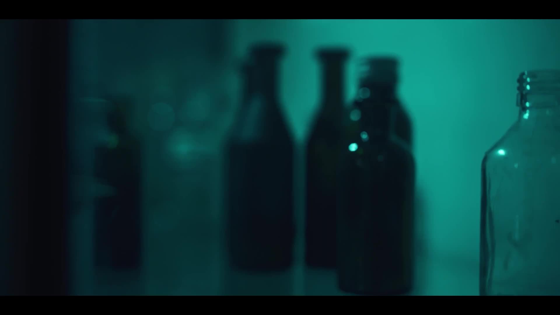 独家译制】水川老师 - The Lab Mutation 实验室物种寄生变性，触手怪采精插入小穴播种