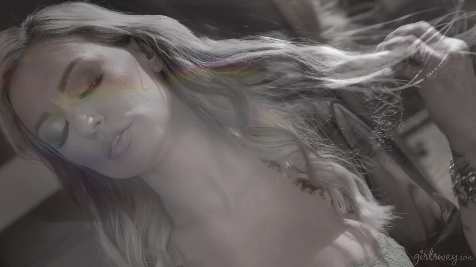 Kenzie Taylor & Gal Ritchie - The Scent of Desire 女女 口舌 #女同 #洋妞 #欧美