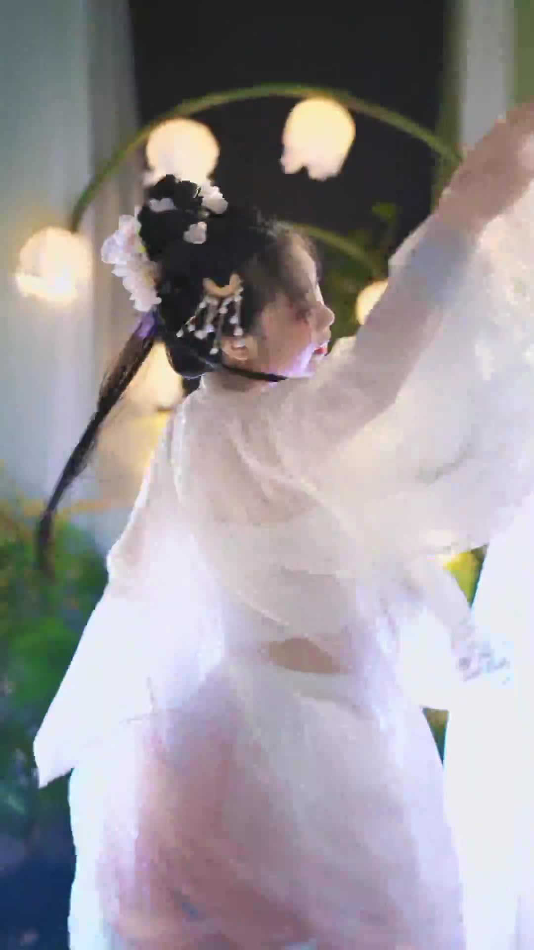 #馨馨baby #抖音 #舞蹈 #中国舞 @ikan_live 2024-08-09