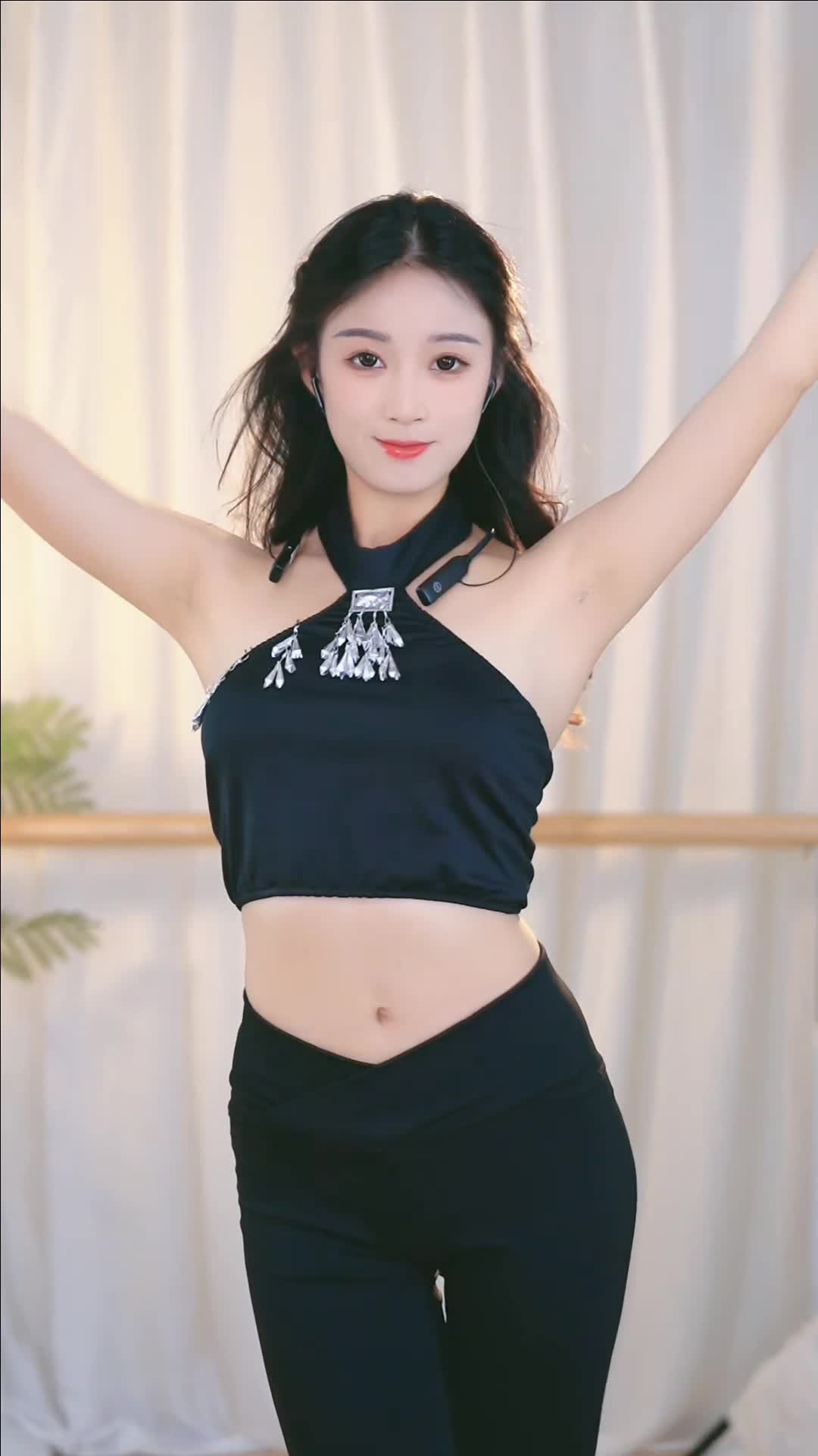 #唐紫涵 #抖音 #舞蹈 #中国舞 @ikan_live 2024-08-08