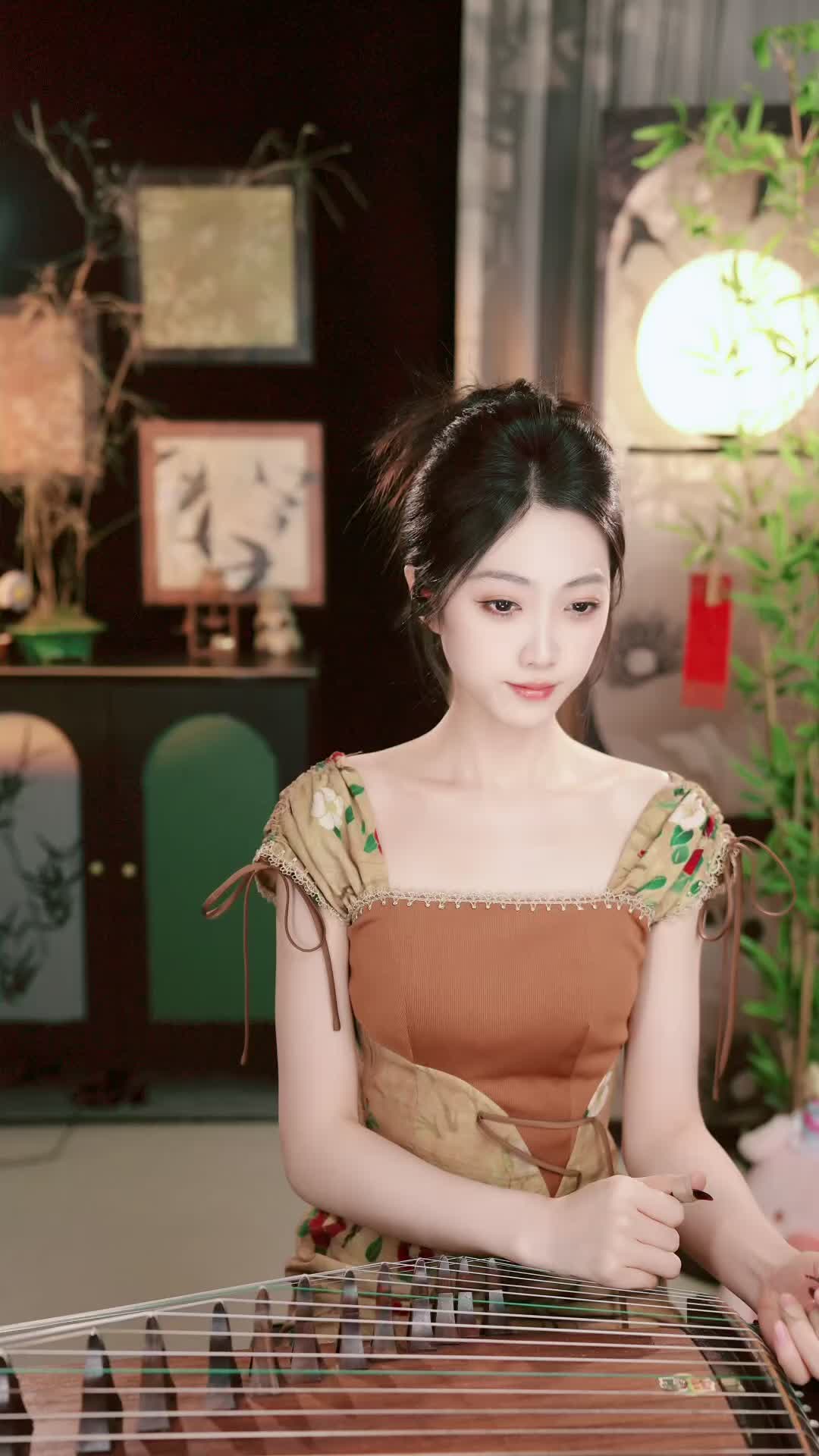 #小臣古筝老师 #抖音 #乐器 @ikan_live 2024-08-10