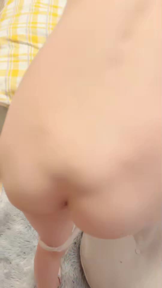 #巨乳骚货 #玉臀 #鼻血【巨乳骚货精选】全平台身材天花板 【没有网名可取了】 第二场 杭州极品小仙女 哪个男人看了不留鼻血，,玉臀高耸美翻
