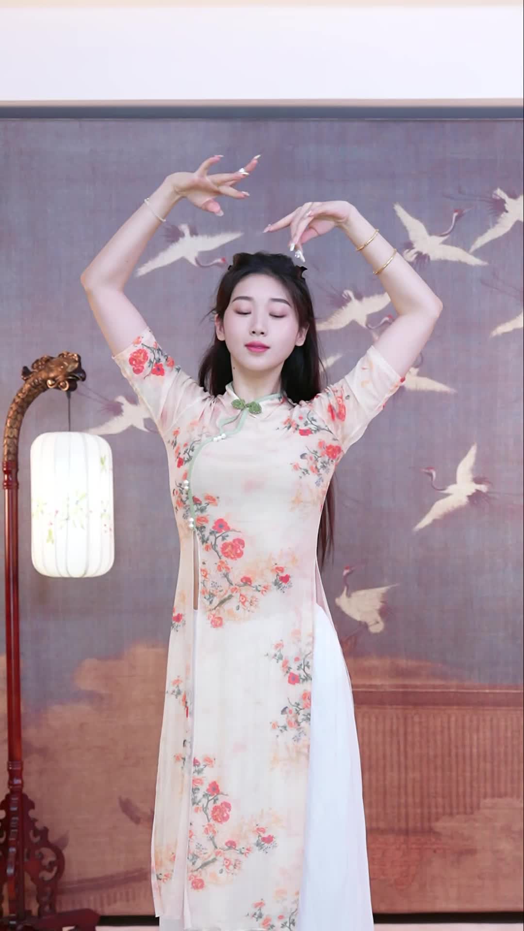 #徐婉婷 #抖音 #舞蹈 #中国舞 @ikan_live 2024-08-09