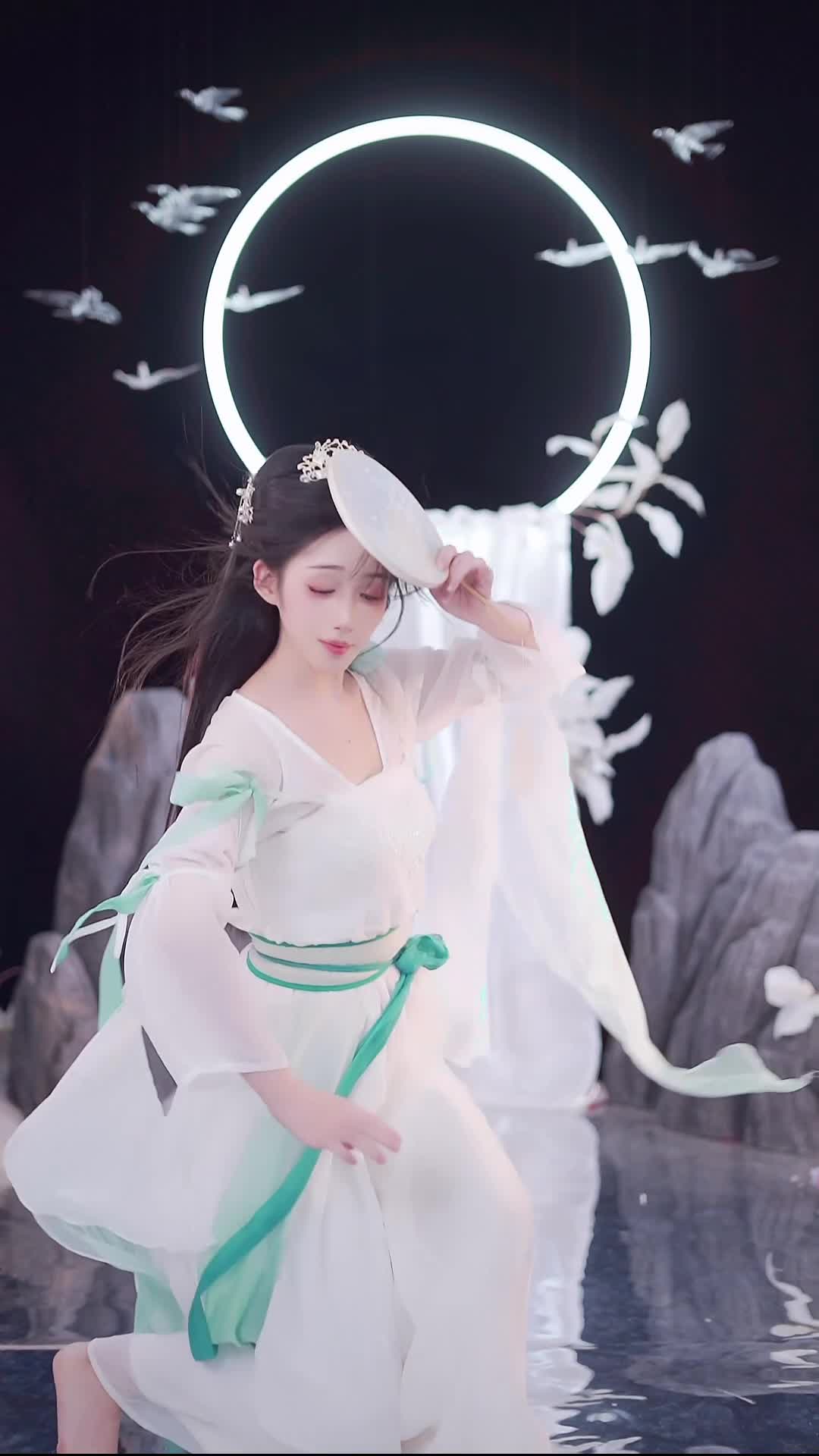 #就是这个羊 #抖音 #舞蹈 #中国舞 @ikan_live 2024-08-08