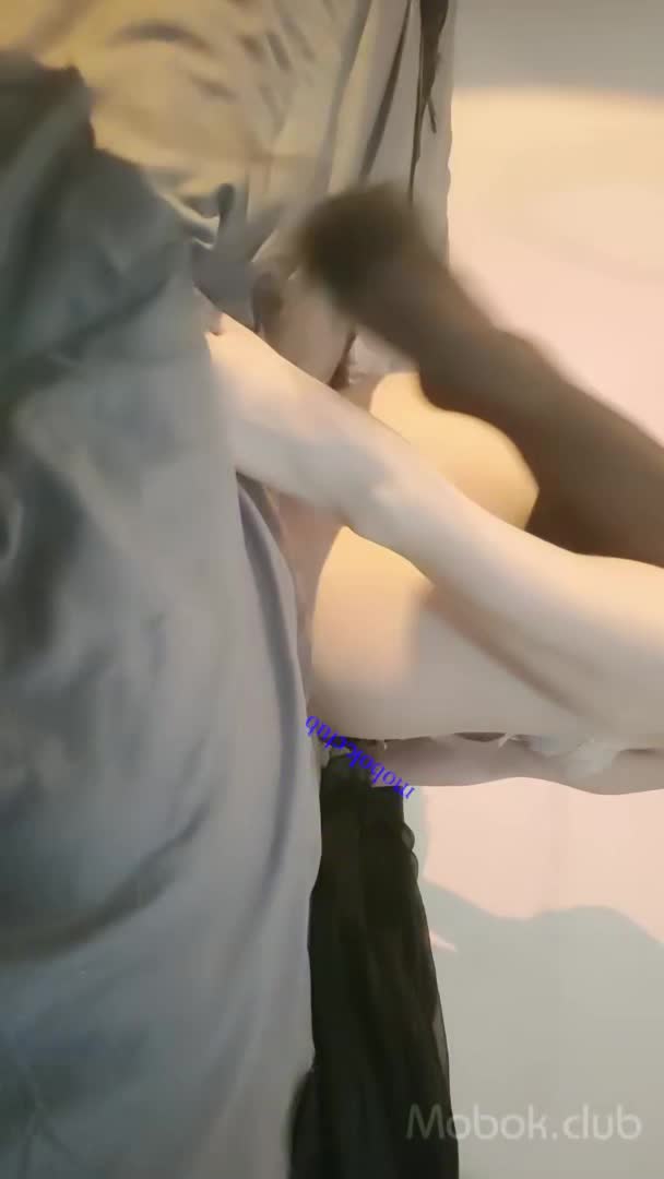 #巨乳骚货 #声优 #小姐姐 【巨乳骚货精选】職業配音声优女神小姐姐,天使般顏值搭配甜美聲線,身體豐滿奶子碩大,眼睛加耳朵雙重大保健