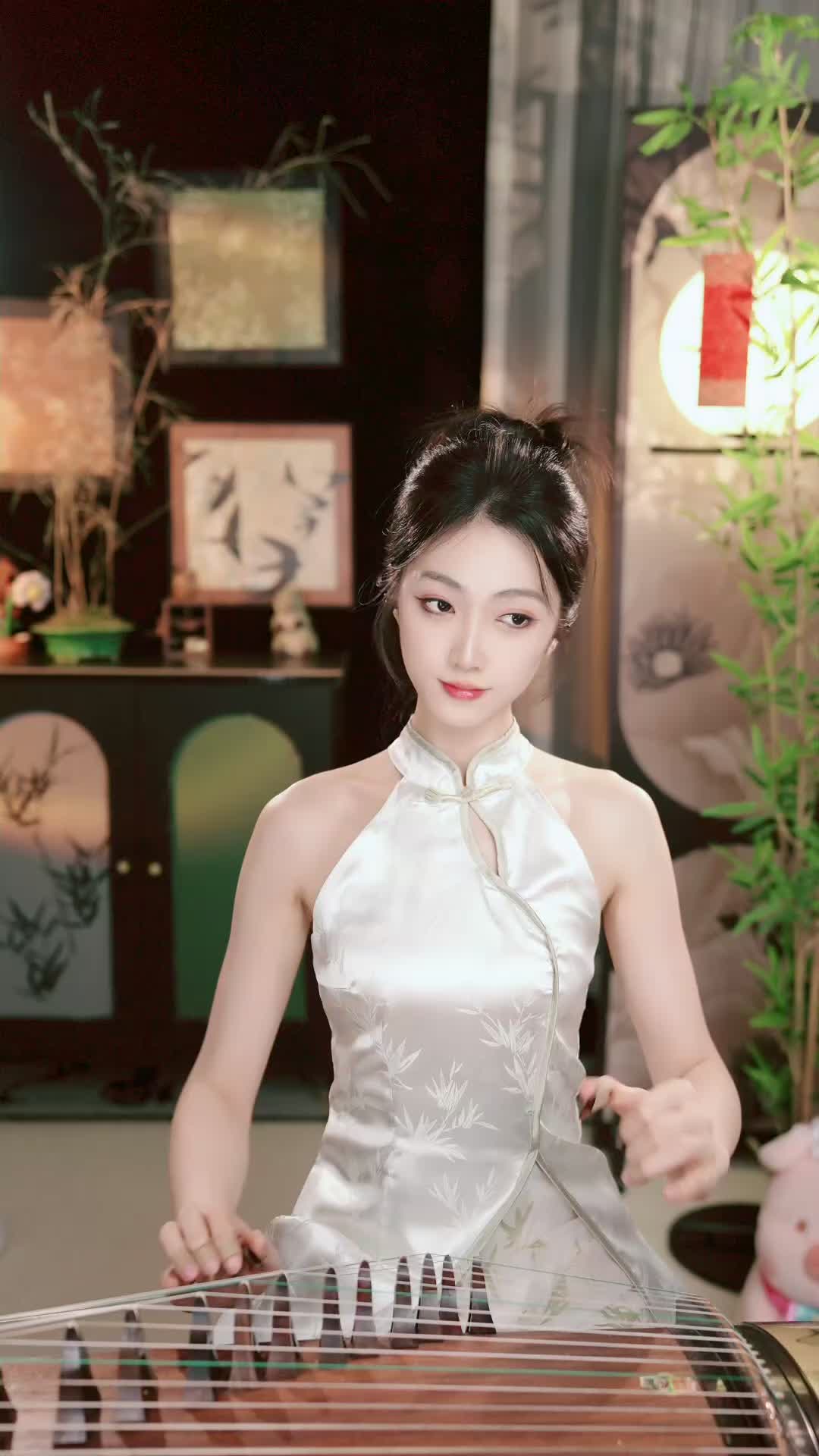 #小臣古筝老师 #抖音 #乐器 @ikan_live 2024-08-07