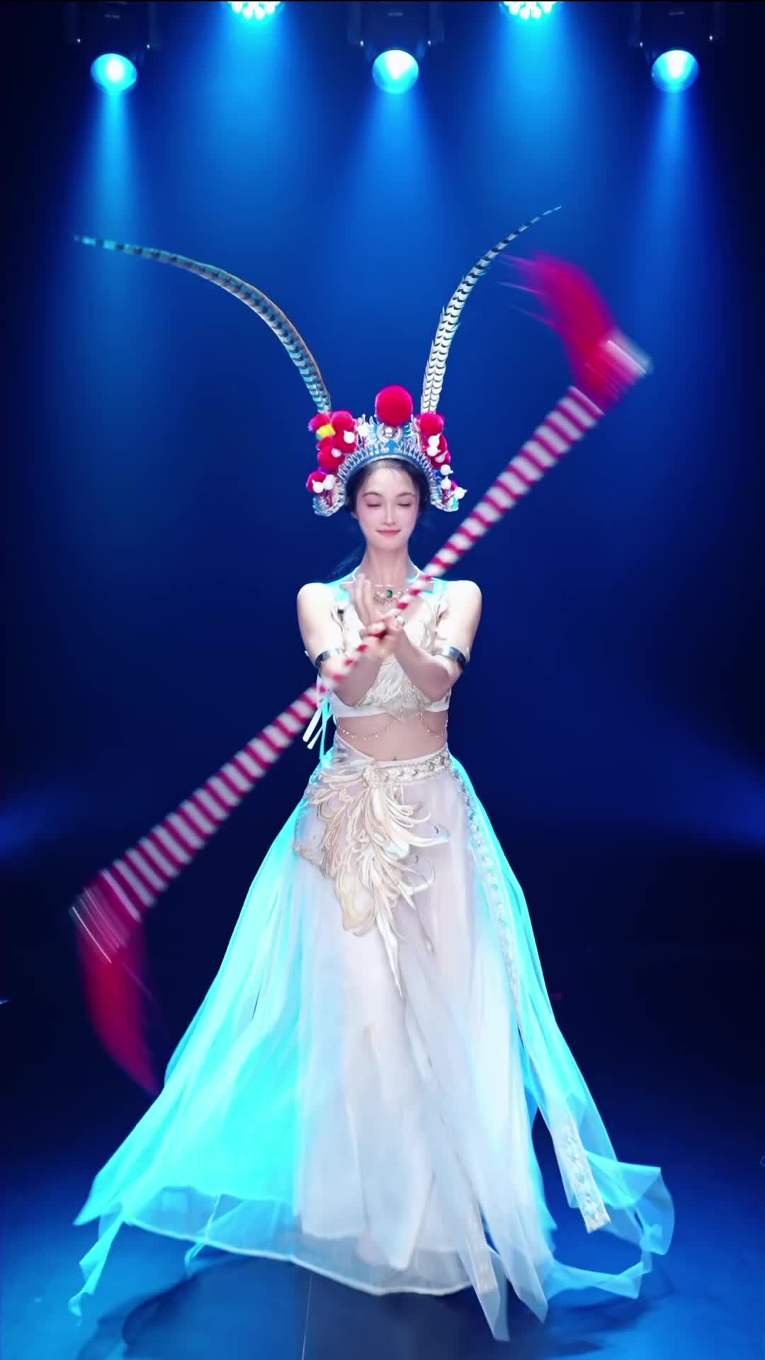 #舞蹈生诗诗 #抖音 #舞蹈 #中国舞 @ikan_live 2024-08-09