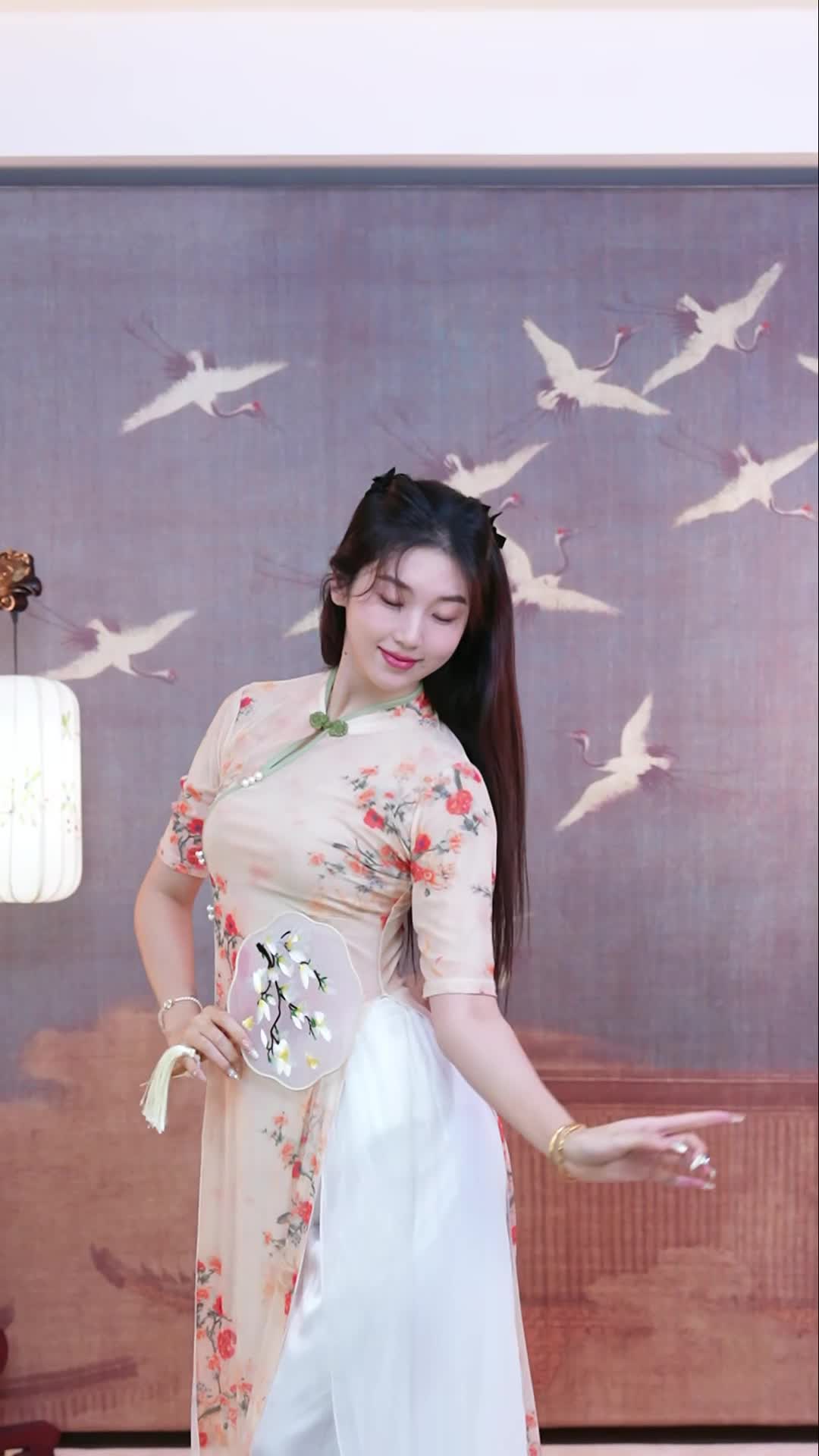 #徐婉婷 #抖音 #舞蹈 #中国舞 @ikan_live 2024-08-09