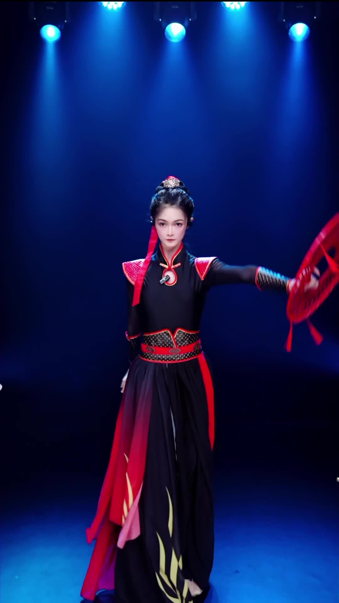 #舞蹈生诗诗 #抖音 #舞蹈 #中国舞 @ikan_live 2024-08-06